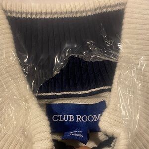 Club Room Ivory and Dark Blue Knitwear